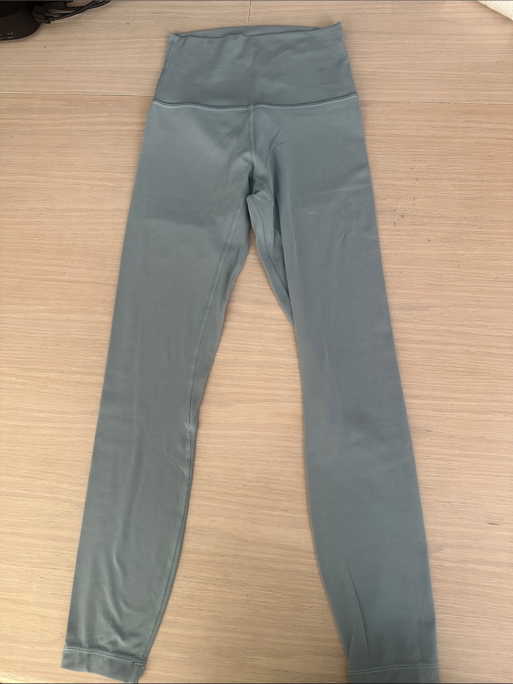 lululemon “Old” Align pants light teal HR 7/8 sz 2